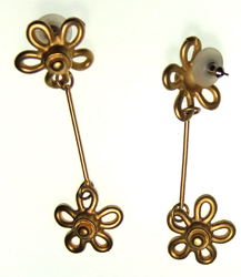 Golden Daisy Drop Earrings