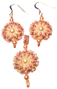 Kisses from Lola: Raspberry Peach Tea Earrings and Pendant