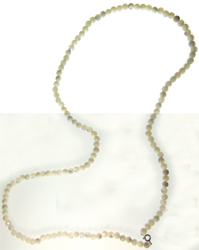 Mother of pearl bead necklace
