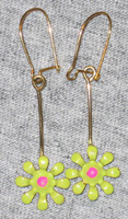 Sea Green Daisy Earrings