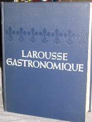 Larousse Gastronomique
by Prosper Montagné